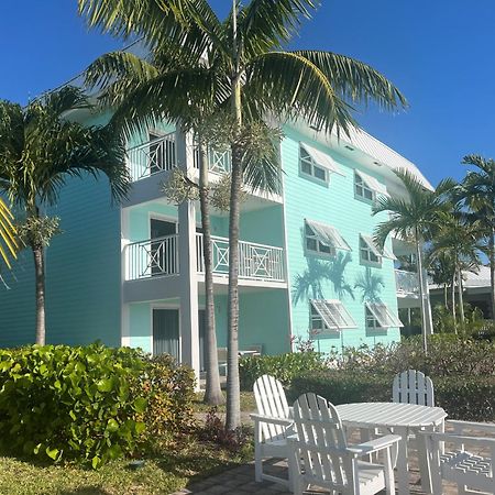 Vila Dolphin Cove (Adults Only) Freeport Exteriér fotografie